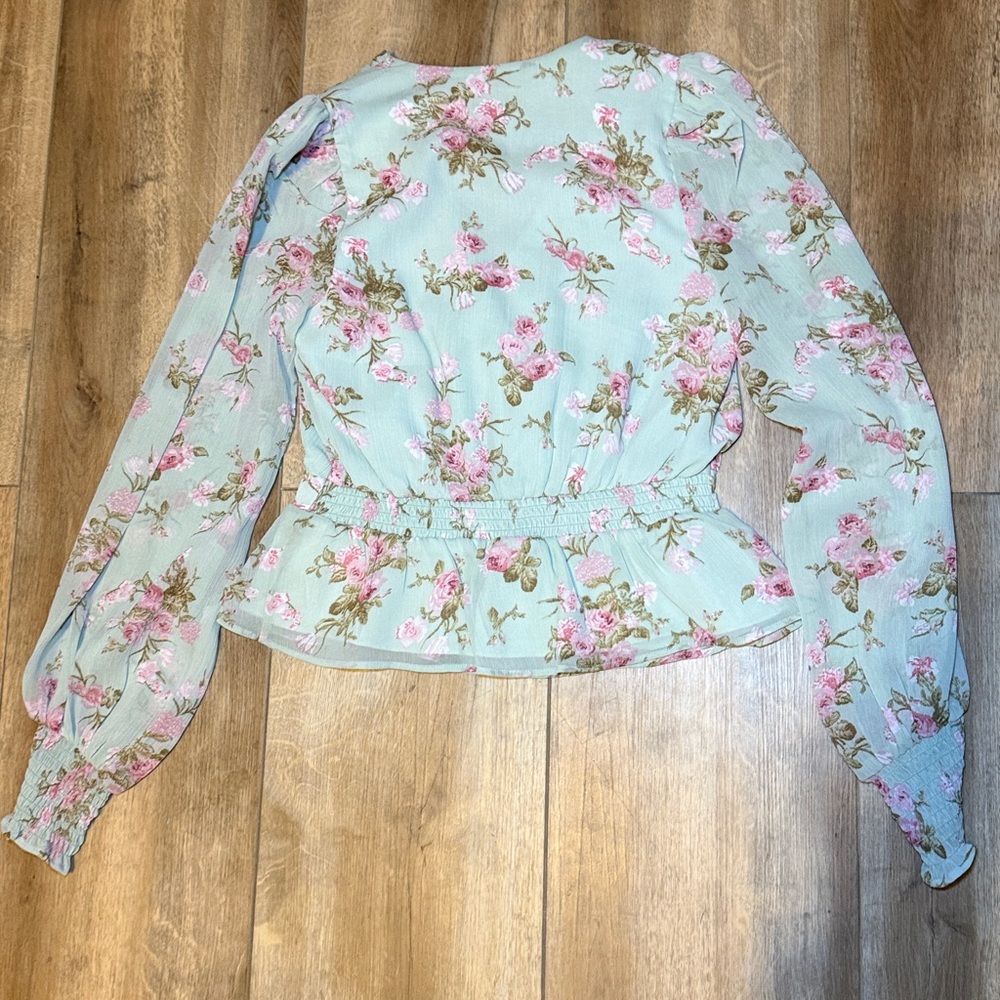 Express Floral V-Neck Blouse - Light Green and Pink - Picture 5 of 6